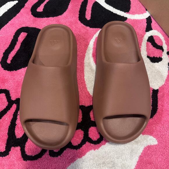 adidas Yeezy Slide \